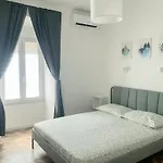 Apartment 29