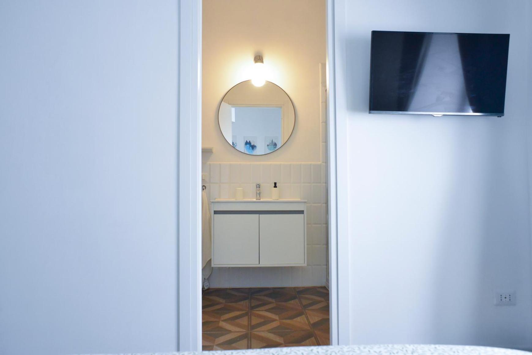 Apartment 29